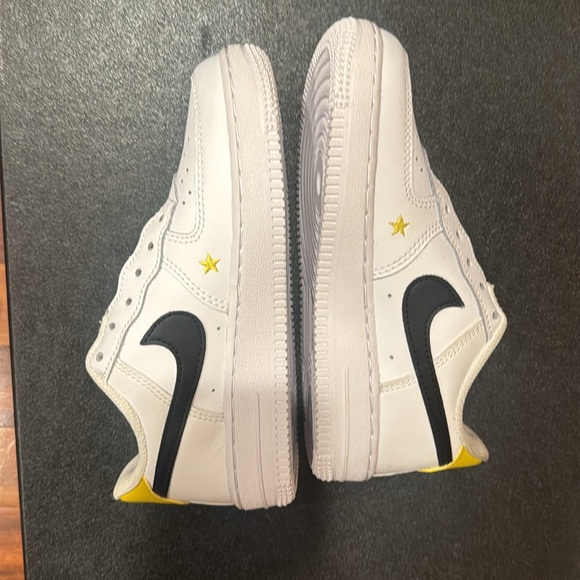 Special addition, Air Force ones from Beaverton with Love 💕 - Picture 4 of 4